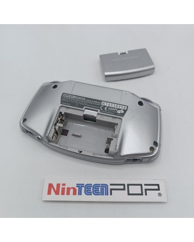 Game Boy Advance Platinum